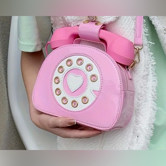 Novelty Purse | Fun & Unique Vintage Rotary Phone Statement Bag - it works! - Picture 5 of 7
